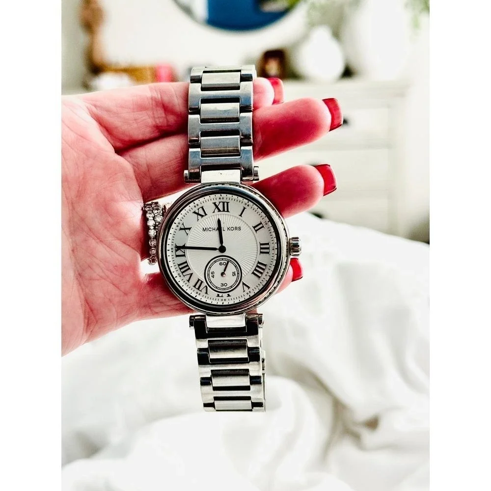 Michael Kors Skylar SilverTone Watch Roman Numeral Dial Stainless Steel Bracelet